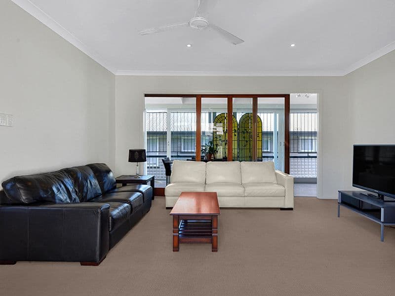 28 Wotton Street, Camp Hill QLD 4152, Camp Hill - Thumbnail 2