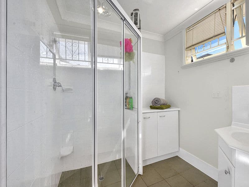 28 Wotton Street, Camp Hill QLD 4152, Camp Hill - Thumbnail 8