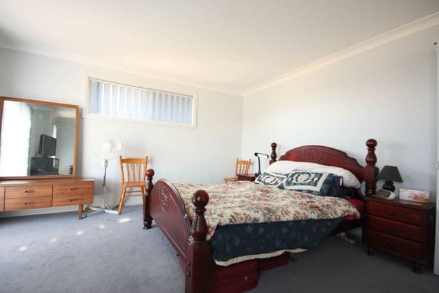 16 Stowe Avenue, CAMPBELLTOWN NSW 2560, Campbelltown - Thumbnail 8