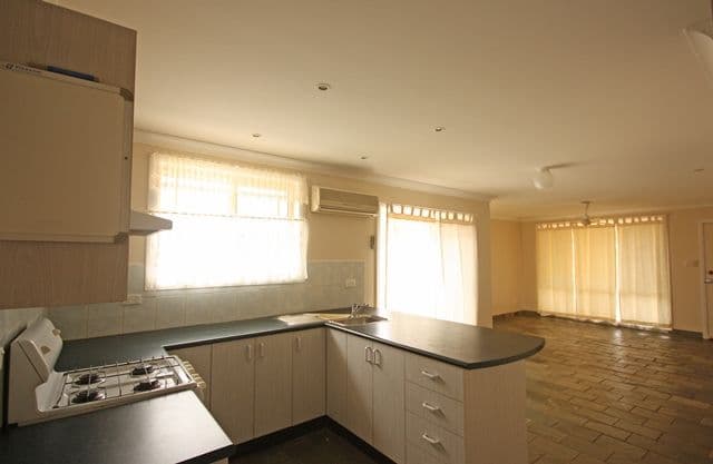 22a Kenny Close, St Helens Park NSW 2560, St Helens Park - Thumbnail 4