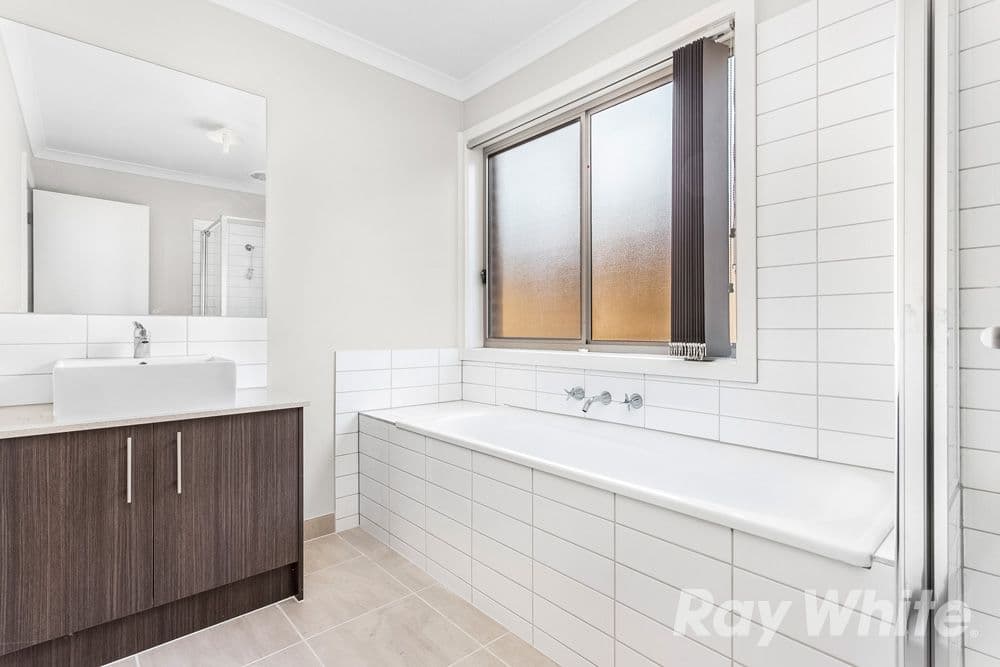 14 Spencer Street, Point Cook VIC 3030, Point Cook - Thumbnail 6