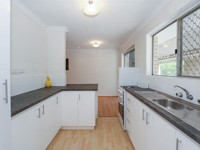 9 Eileen Street, Gosnells WA 6110, Gosnells - Image 1
