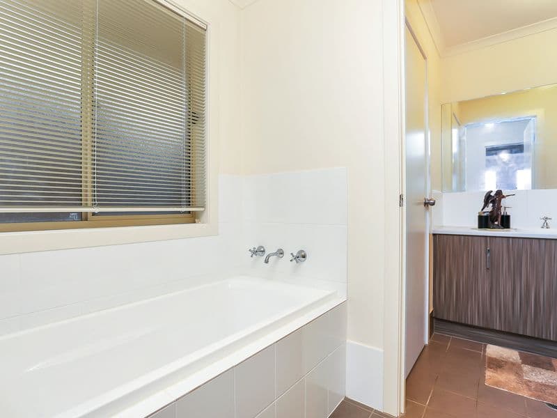 2A Kanowna Street, Gilles Plains SA 5086, Gilles Plains - Thumbnail 5