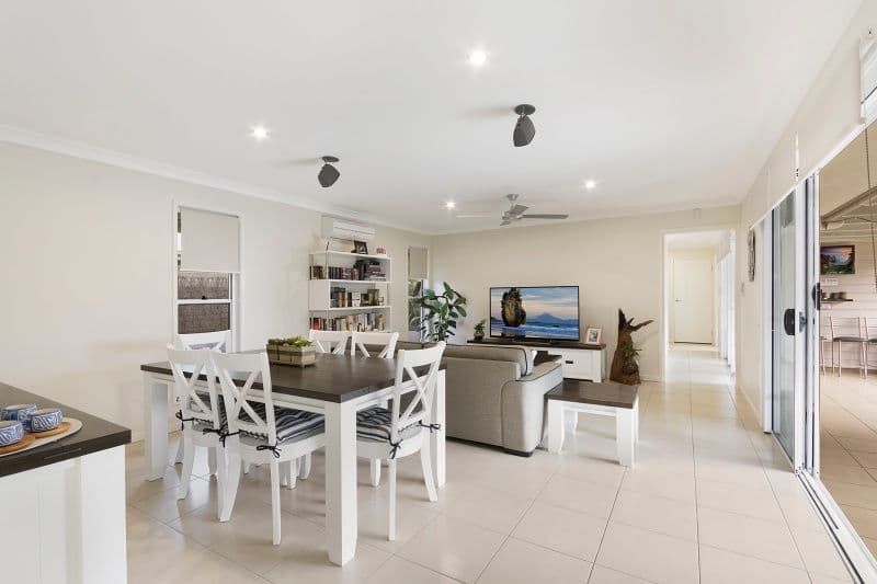 10 Lapwing Circuit, Beerwah QLD 4519, Beerwah - Thumbnail 6