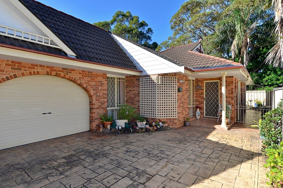 10 Picnic Parade, Ettalong Beach - Image 1