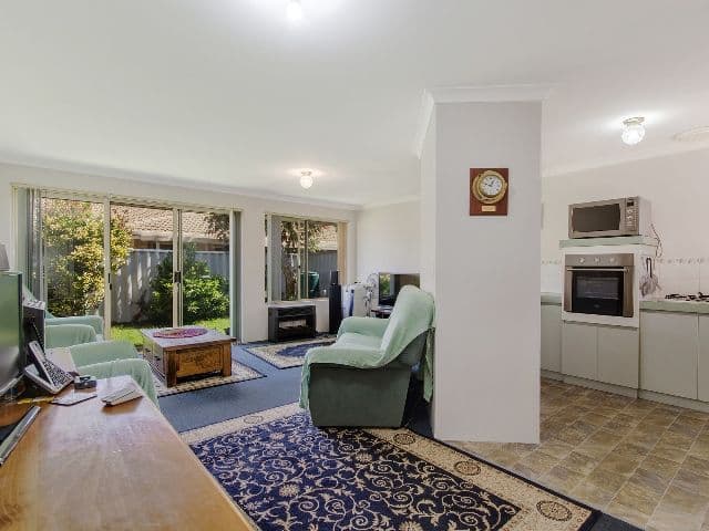Unit 7, 6 Dowling Street, Rockingham WA 6168, Rockingham - Thumbnail 3
