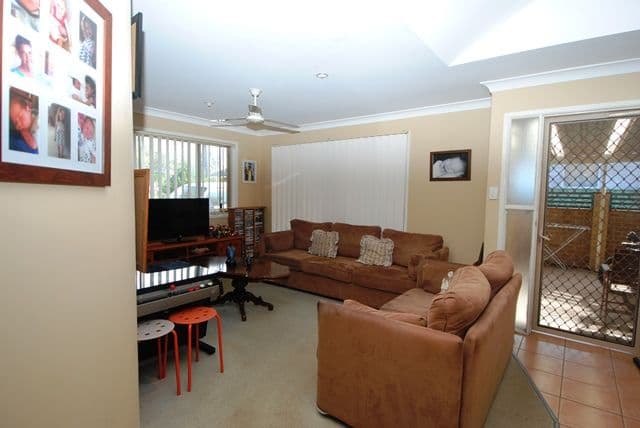 66 Hawke Street, Huskisson - Thumbnail 3