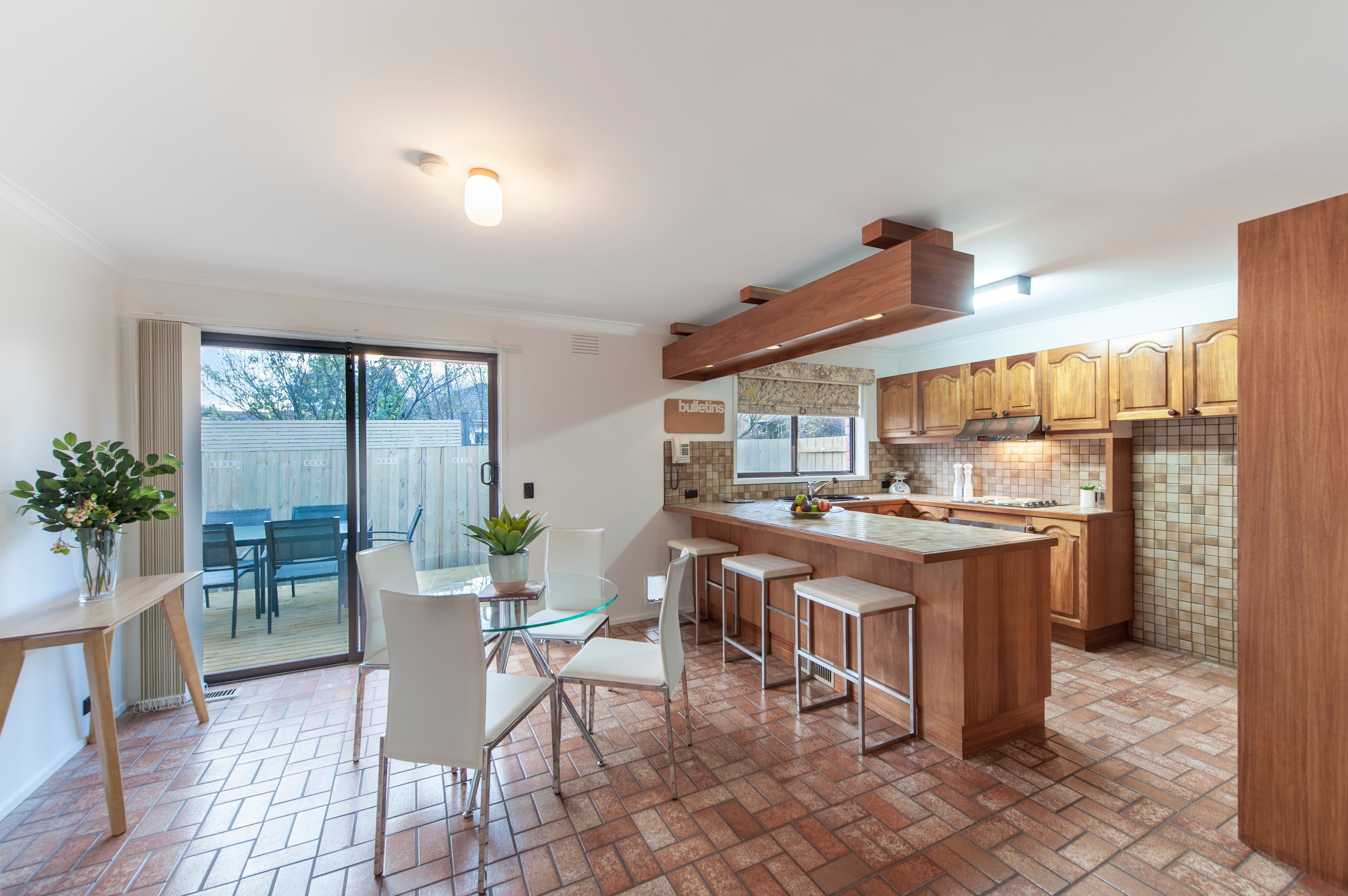 12 Hobbs Crescent, Reservoir VIC 3073, Reservoir - Thumbnail 3