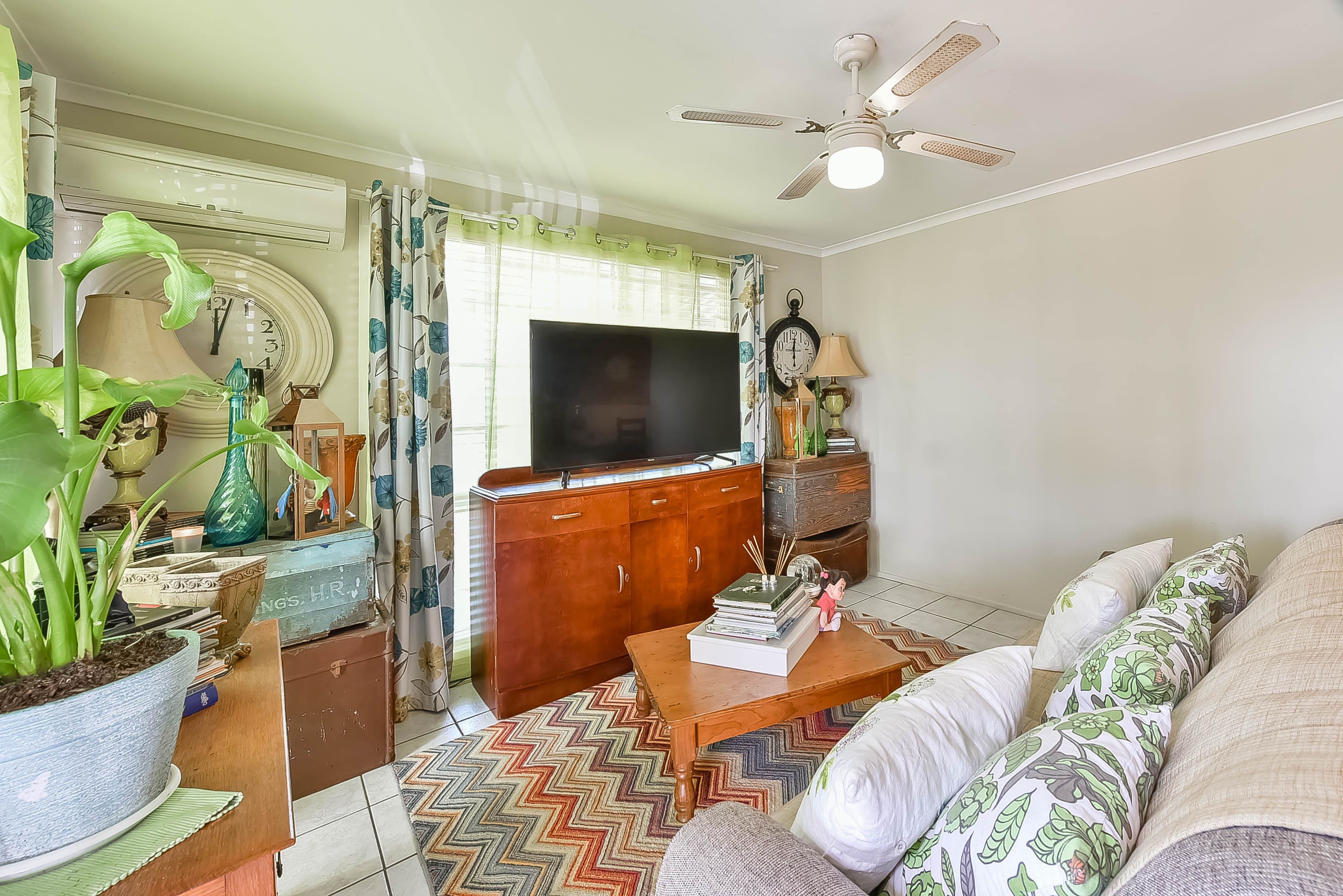 11 Pontiac Place, Ingleburn NSW 2565, Ingleburn - Thumbnail 2