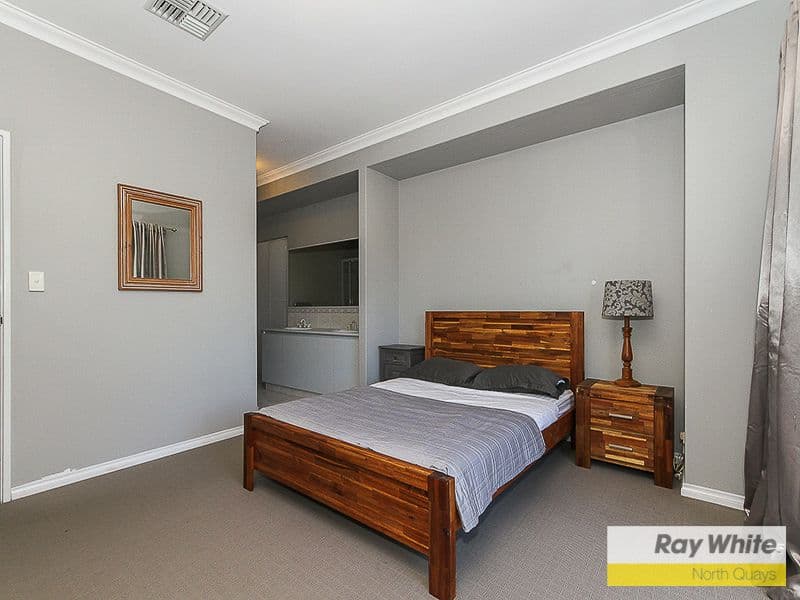 4 Engadine Way, Duncraig WA 6023, Duncraig - Thumbnail 4