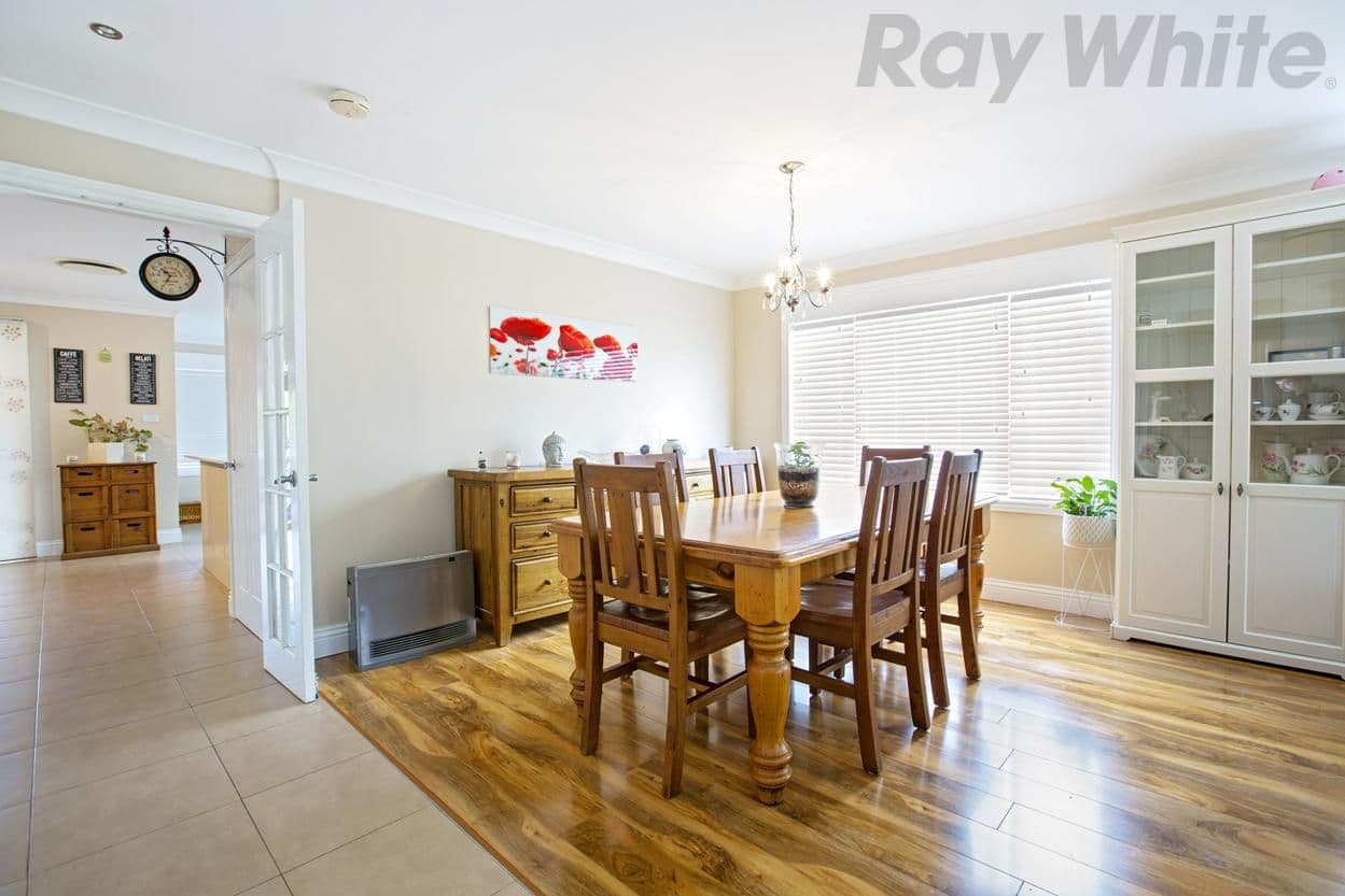 67 Downes Crescent, Currans Hill - Thumbnail 3