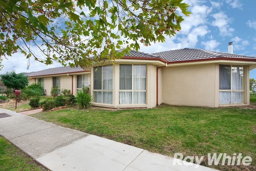 110 McGregor Road, Pakenham VIC 3810, Pakenham - Thumbnail 2