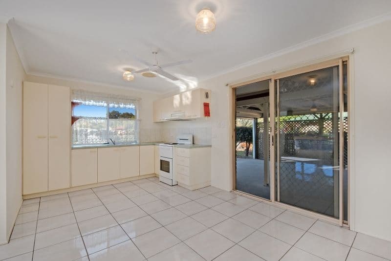 1 Surrey Court, Deception Bay QLD 4508, Deception Bay - Thumbnail 4