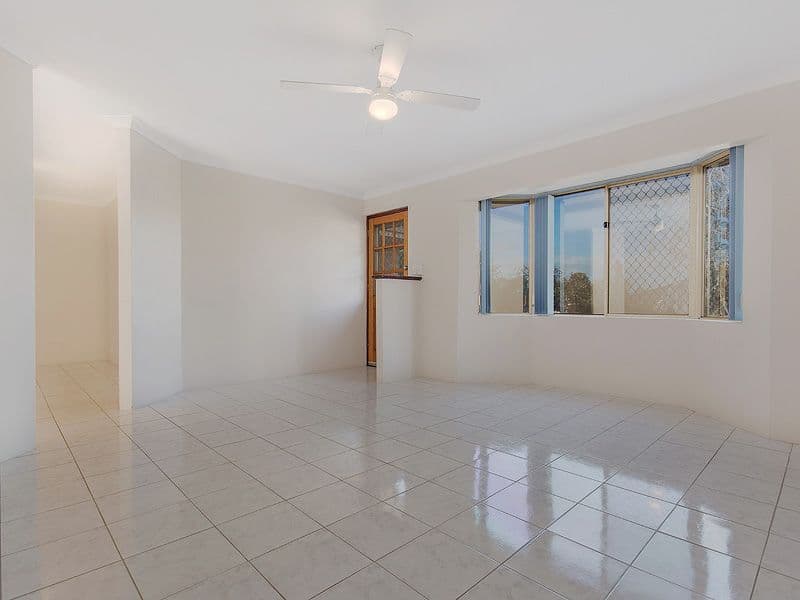 6 Salter Place, Parmelia WA 6167, Parmelia - Thumbnail 2