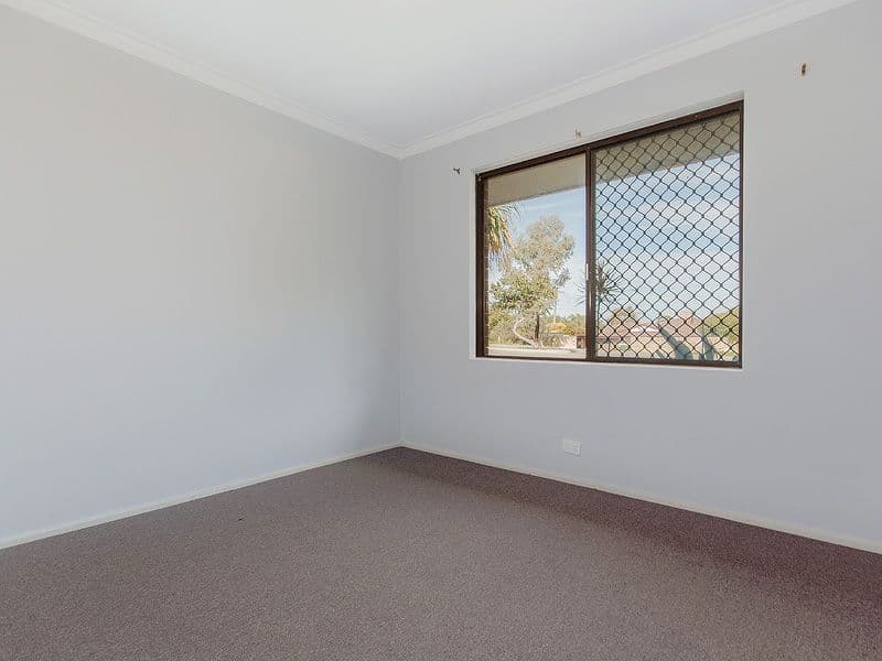 36 Challenger Avenue, Parmelia WA 6167, Parmelia - Thumbnail 5