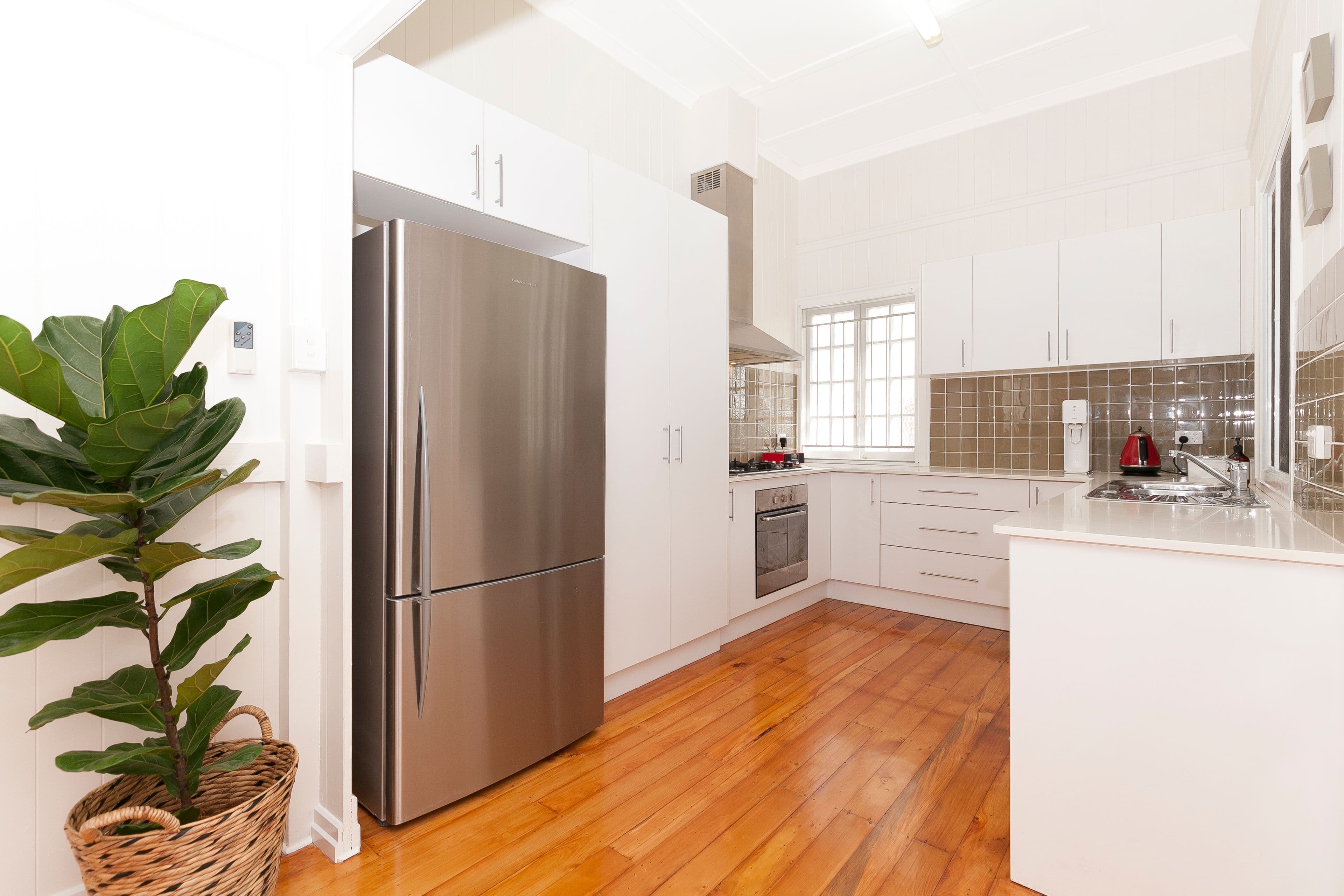 28 Jolimont Street, Sherwood QLD 4075, Sherwood - Thumbnail 6