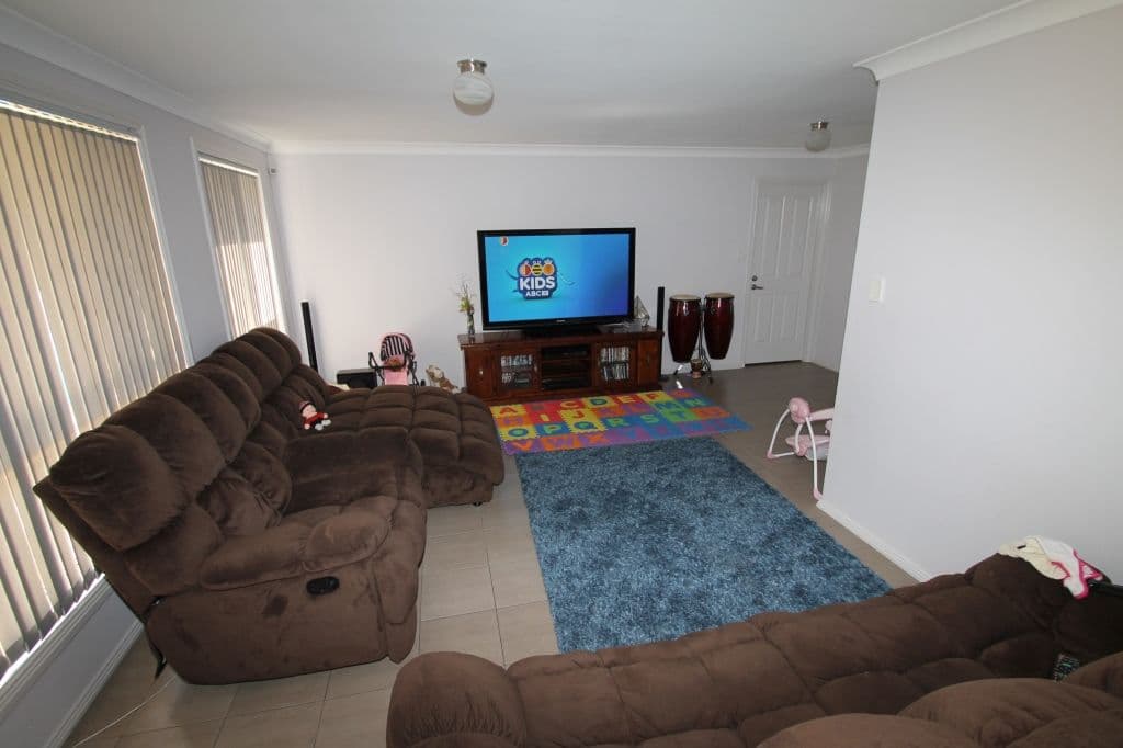 6 Peter Coote Street, Quirindi - Thumbnail 3