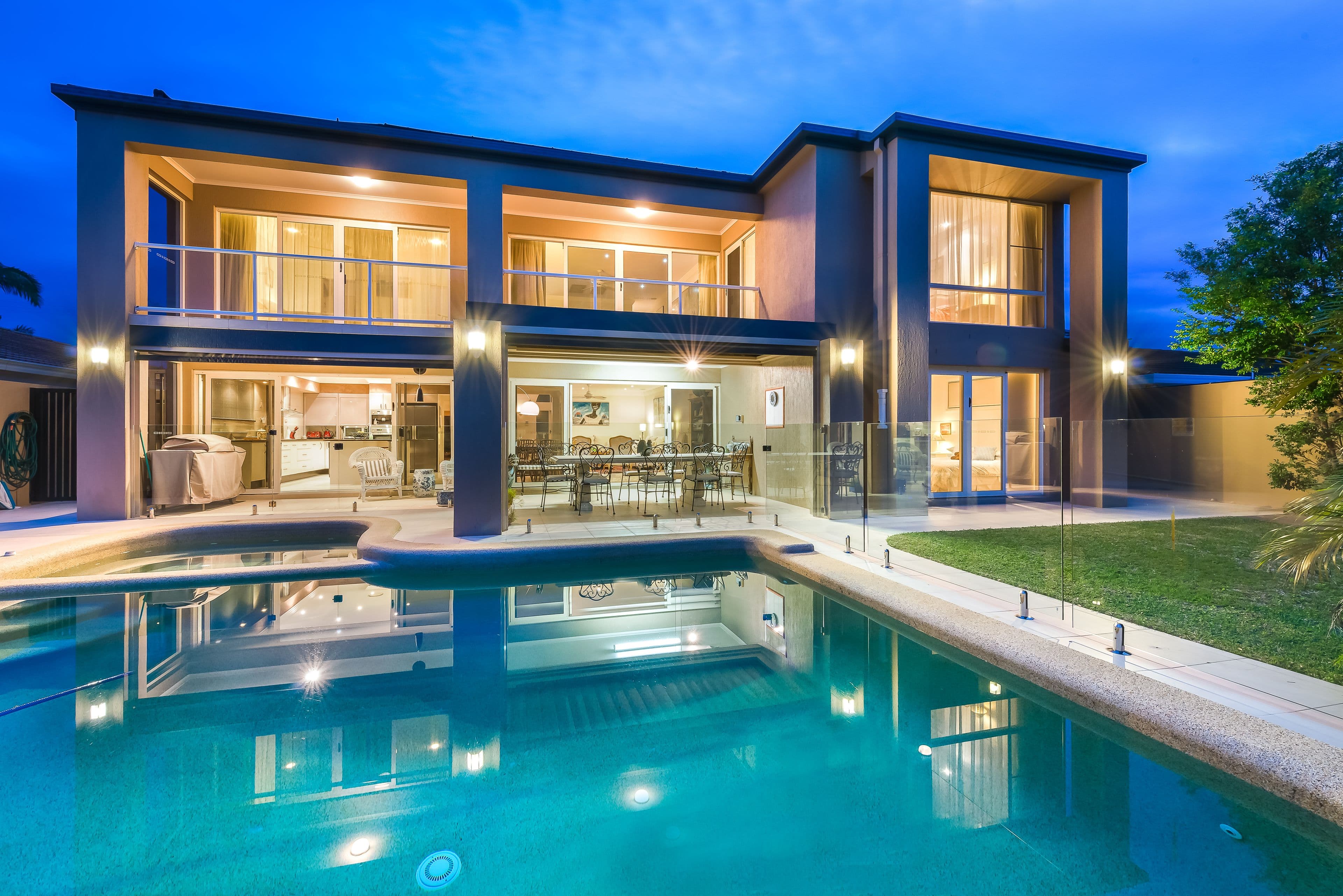 43 Rapallo Avenue, Isle Of Capri QLD 4217, Isle Of Capri - Image 1