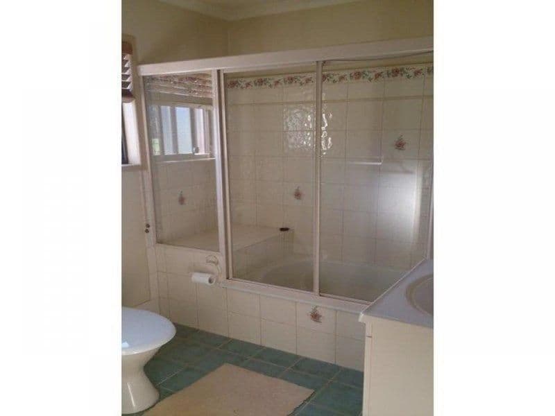 23 Laurel Street, Russell Island QLD 4184, Russell Island - Thumbnail 8