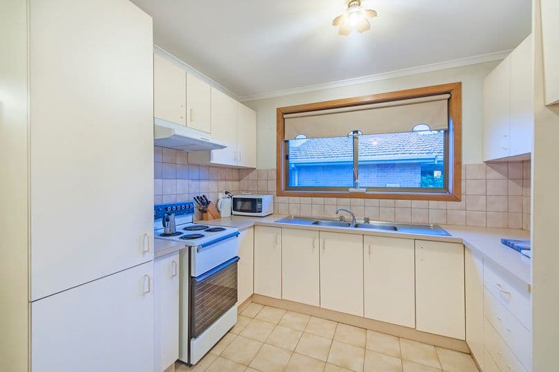 73 Purinuan Road, Reservoir VIC 3073, Reservoir - Thumbnail 4