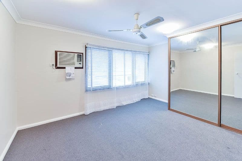 Macquarie Fields NSW 2564, Macquarie Fields - Thumbnail 4
