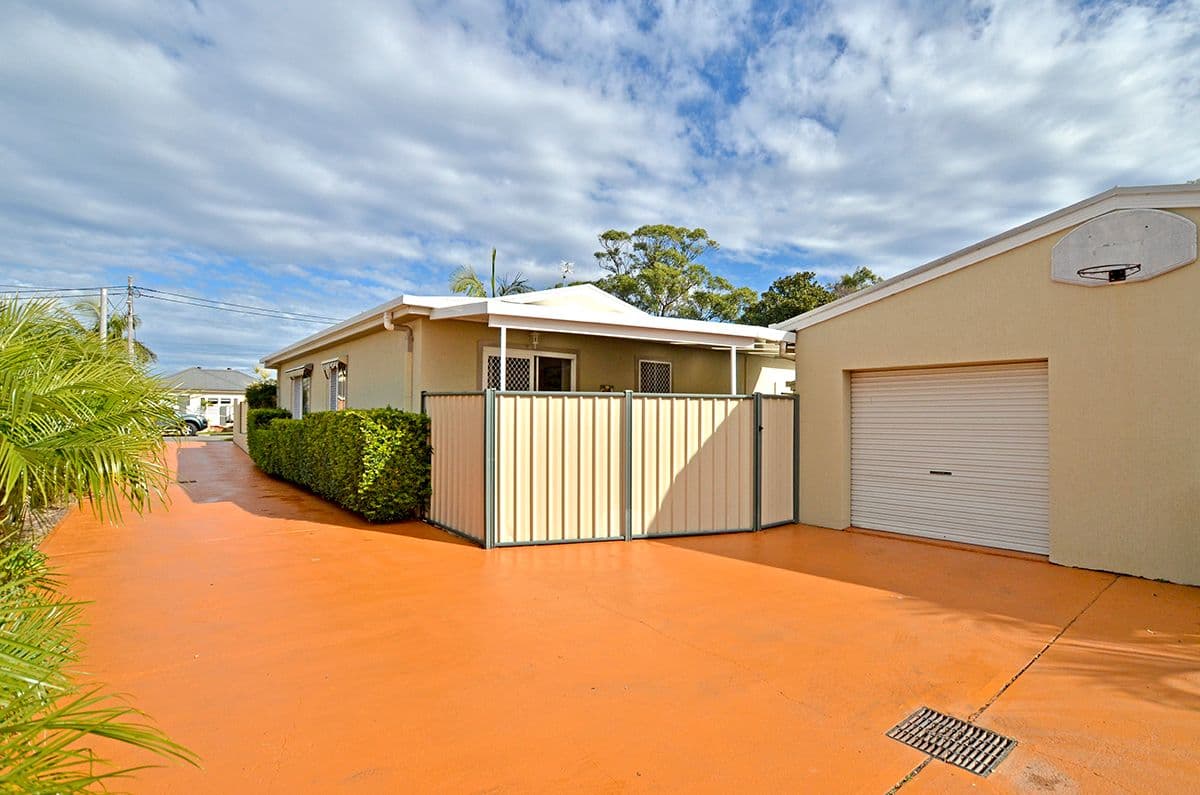 15 Clifford Street, Umina Beach NSW 2257, Umina Beach - Thumbnail 2