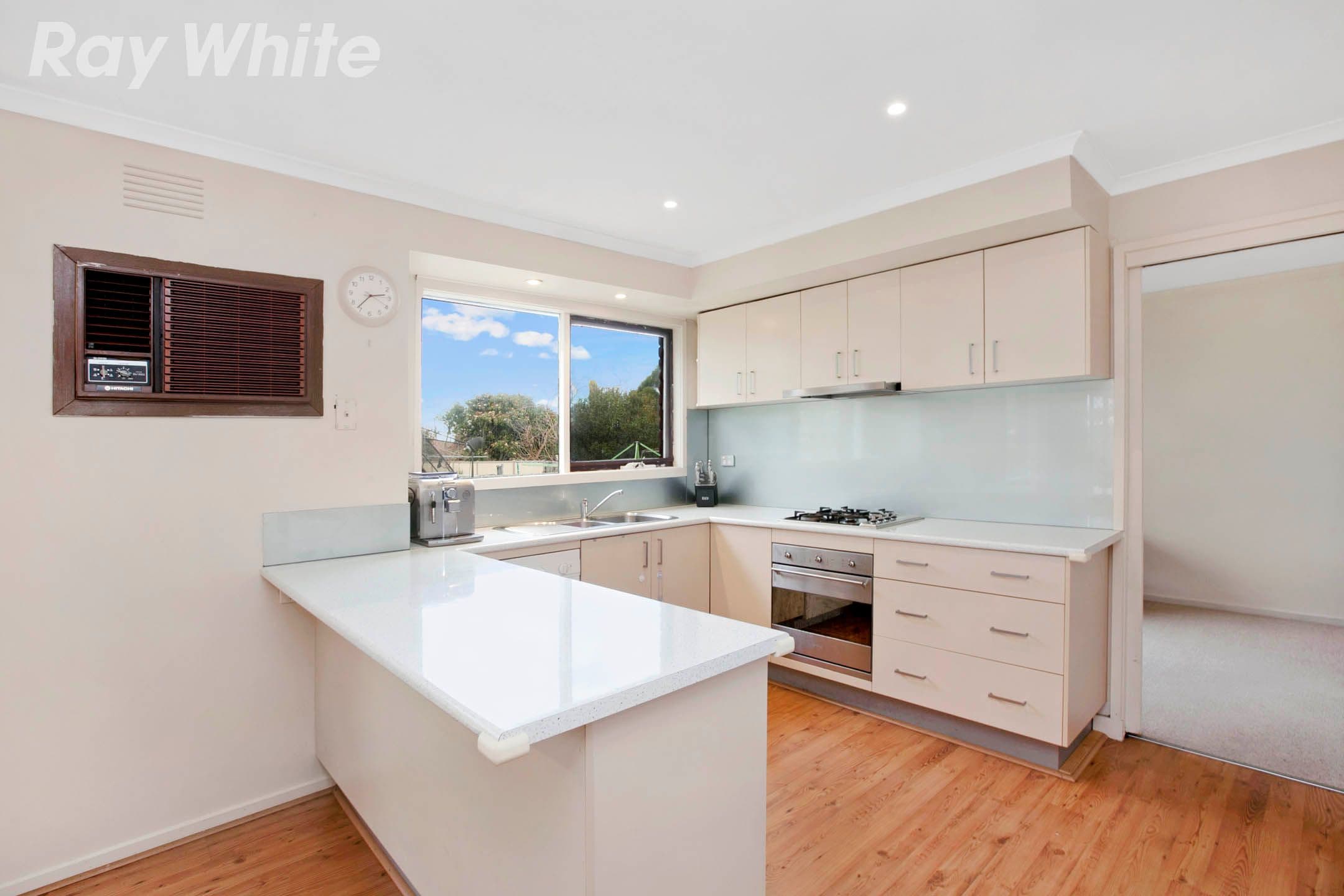 5 Finchley Court, Epping VIC 3076, Epping - Thumbnail 2
