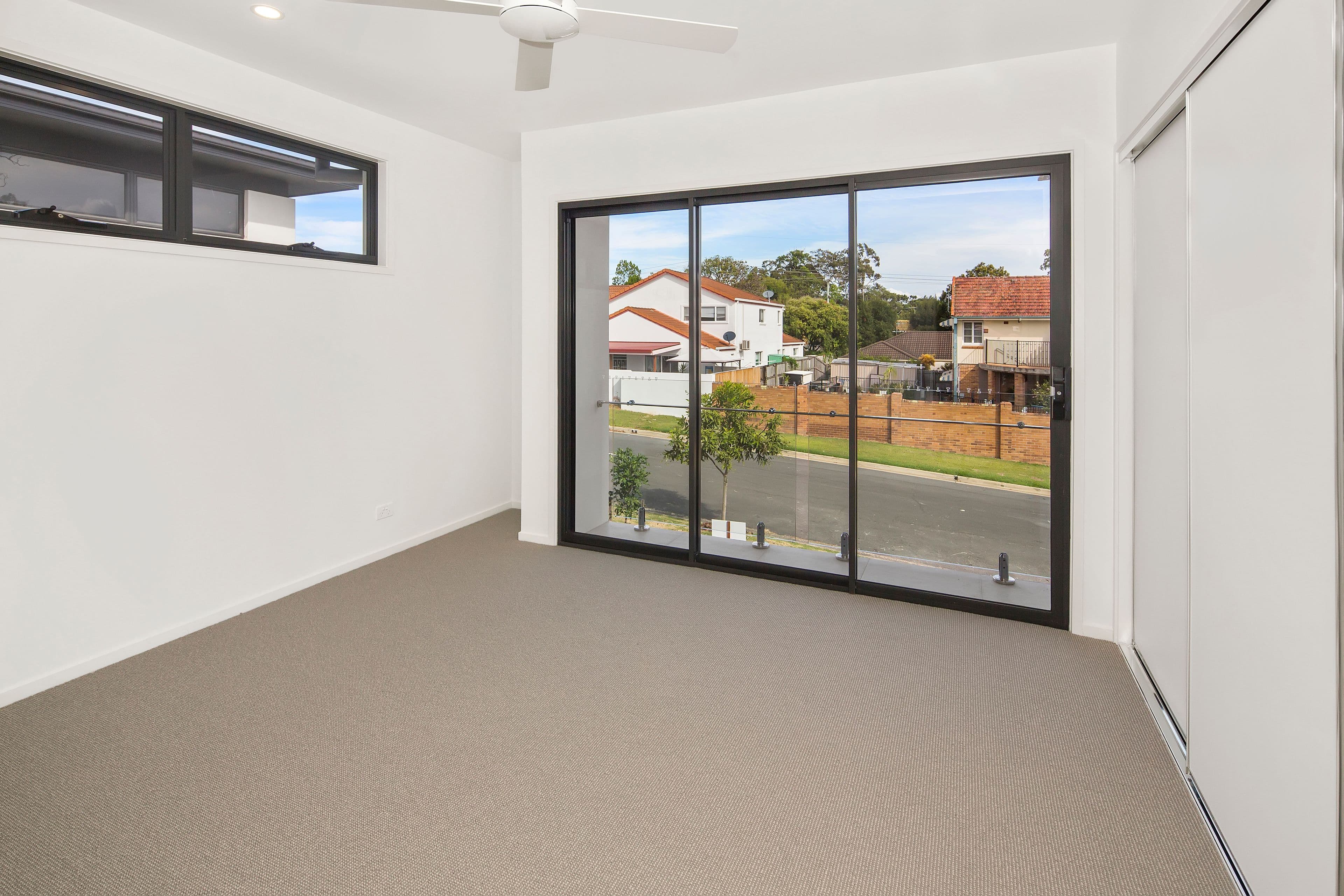 9 Clinton Street, Labrador QLD 4215, Labrador - Thumbnail 8
