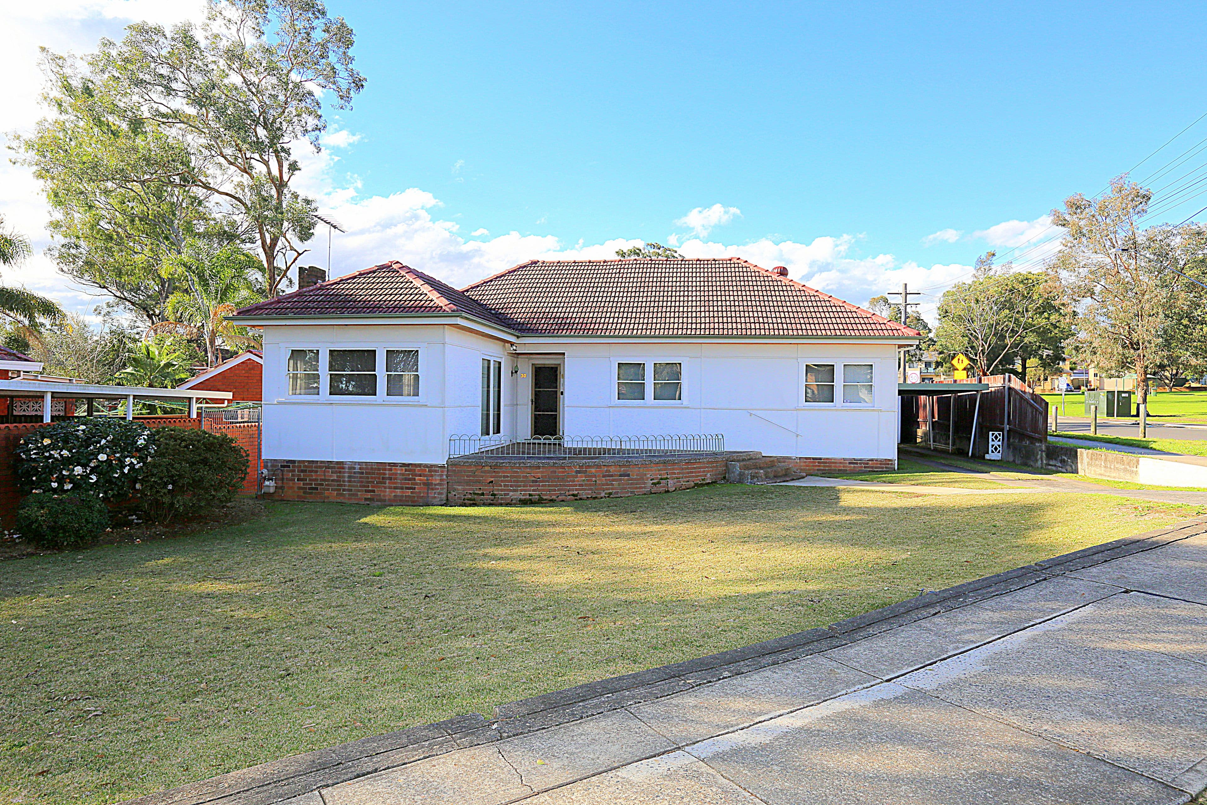 30 Uranus Road, Padstow - Image 1