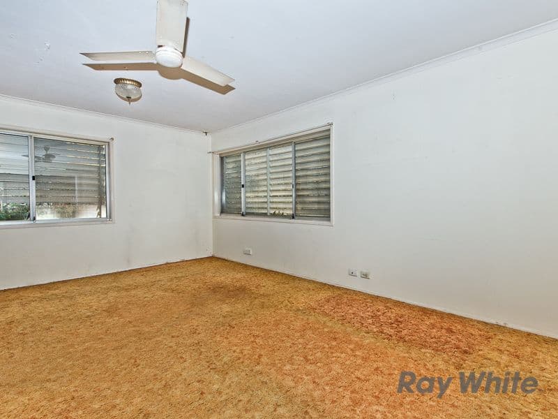 6 Wattle Street, Logan Central QLD 4114, Logan Central - Thumbnail 2