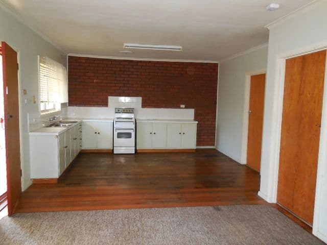 24 Premier Street, Echuca VIC 3564, Echuca - Thumbnail 5