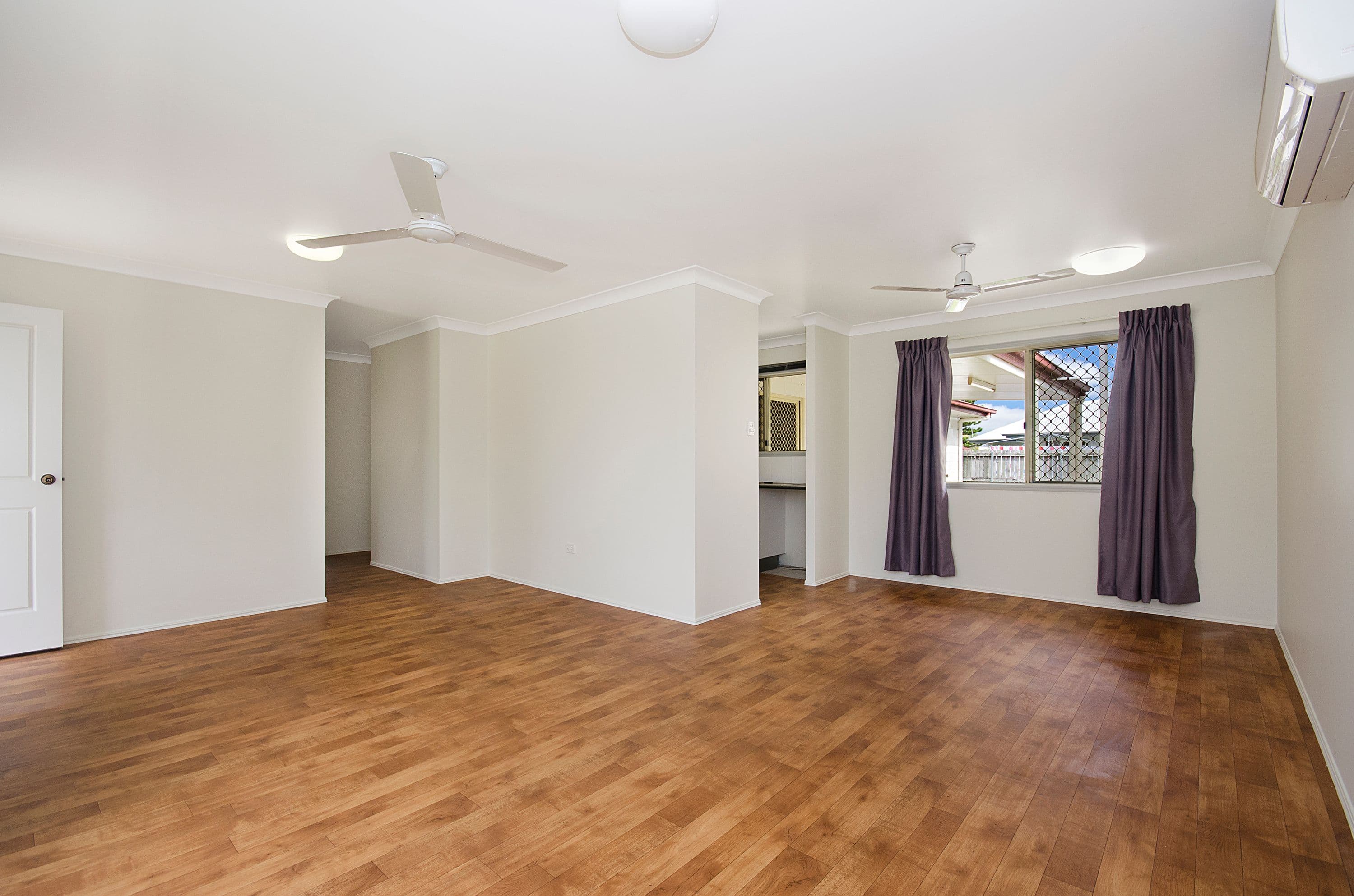 2 Black Braes Court, Mount Louisa QLD 4814, Mount Louisa - Thumbnail 2