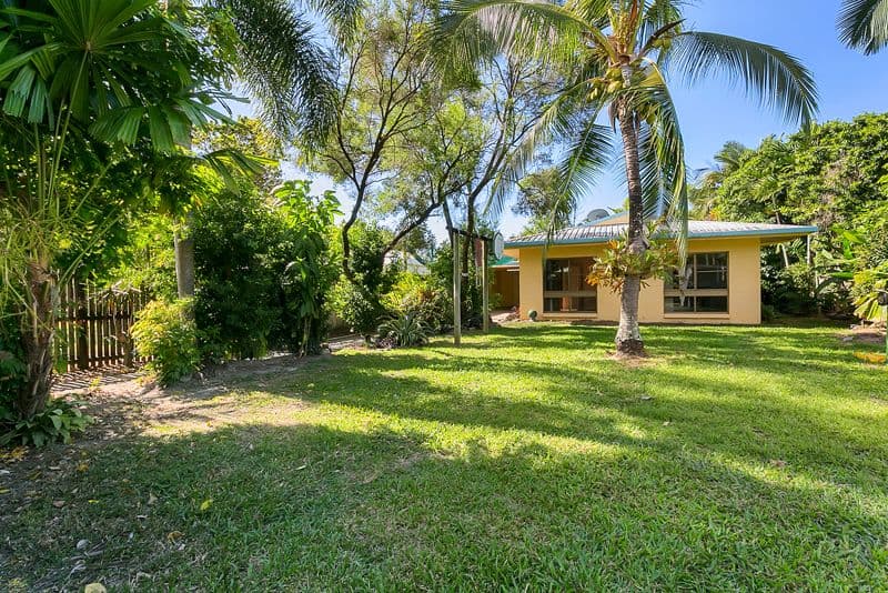4 Agincourt Close, Clifton Beach QLD 4879, Clifton Beach - Image 1