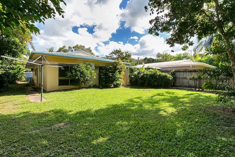 4 Agincourt Close, Clifton Beach QLD 4879, Clifton Beach - Thumbnail 2