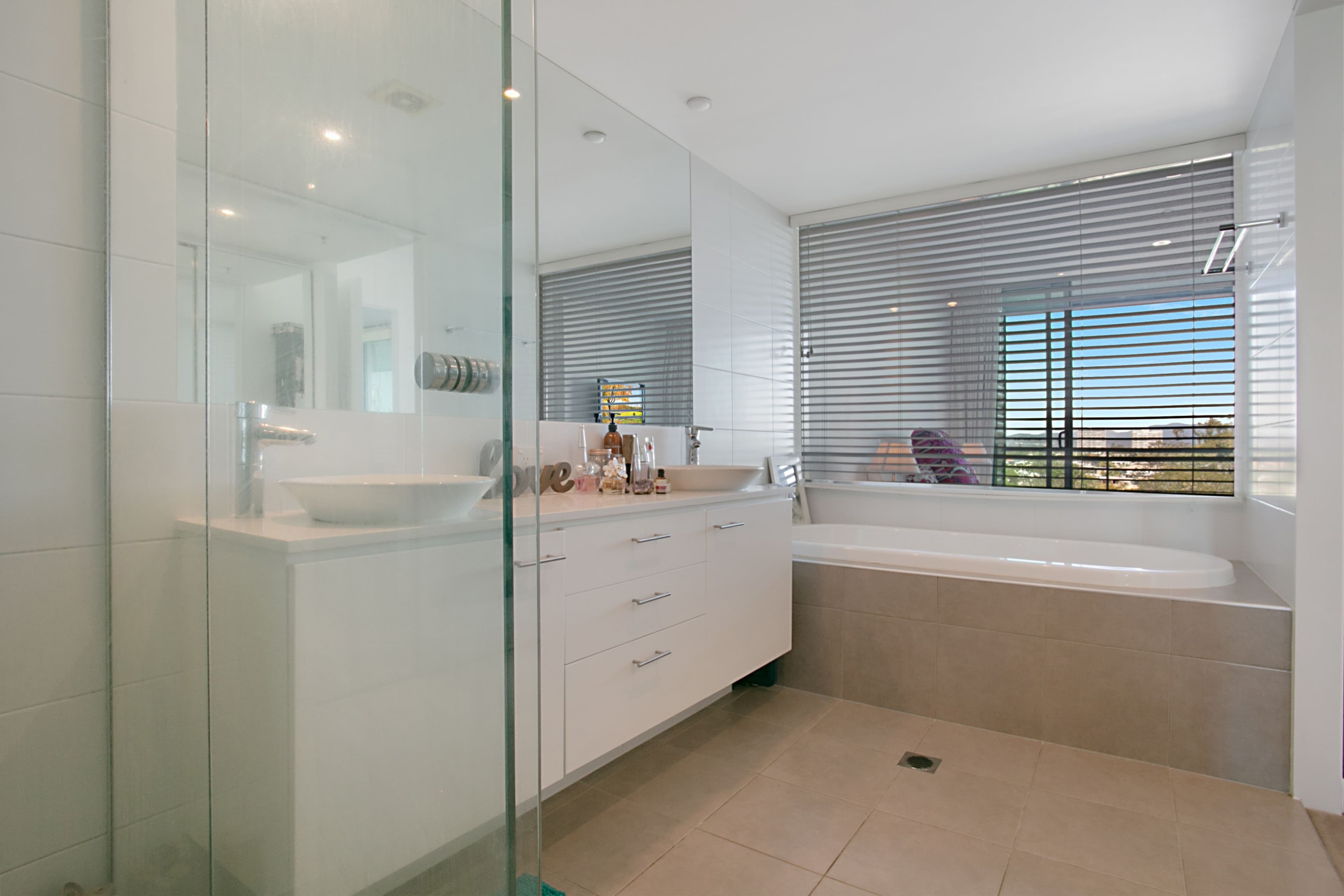 1401 'Freshwater Point' 33 TE Peters Drive, Broadbeach Waters QLD 4218, Broadbeach Waters - Thumbnail 6
