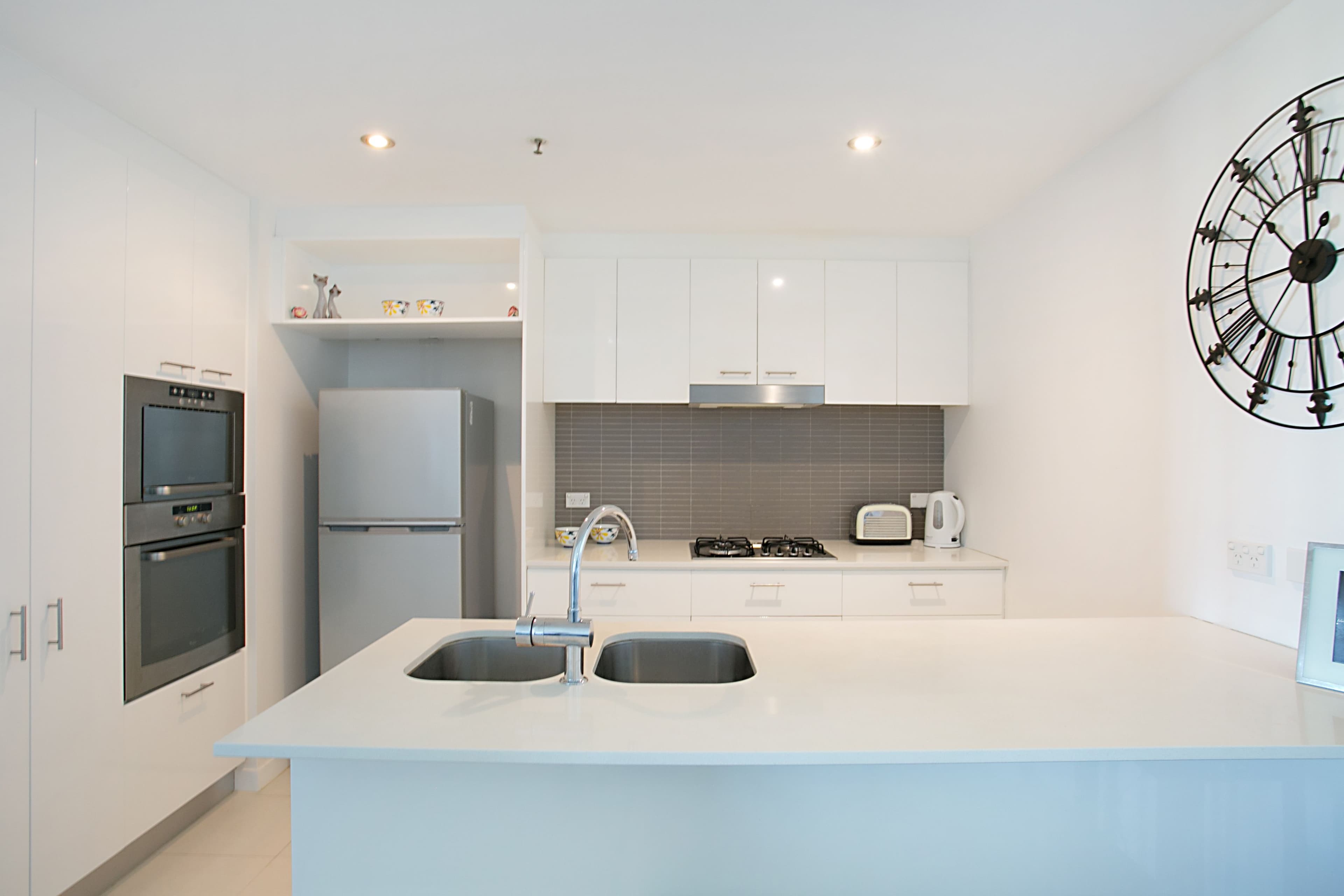 1401 'Freshwater Point' 33 TE Peters Drive, Broadbeach Waters QLD 4218, Broadbeach Waters - Thumbnail 5