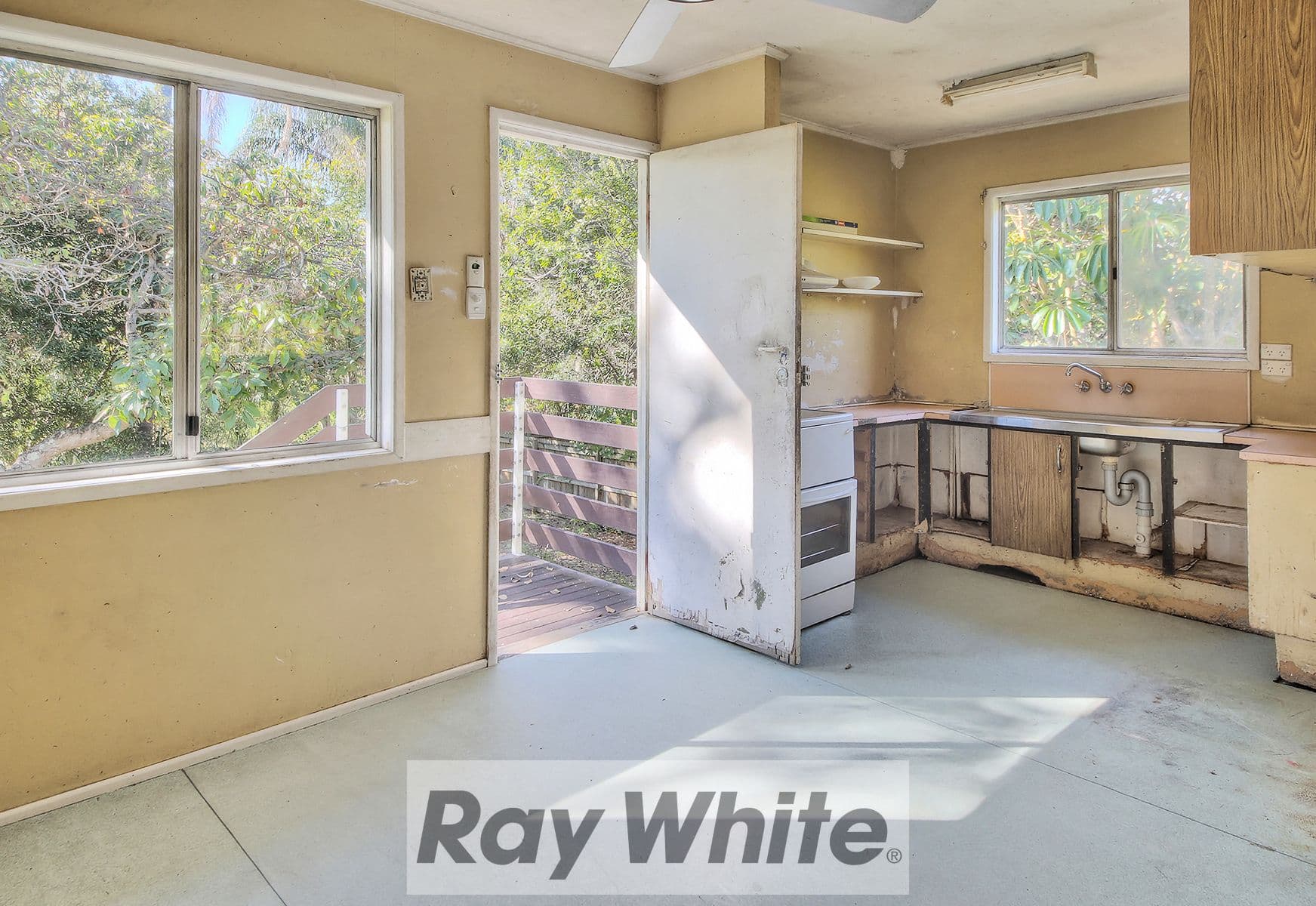 16 Woburn Street, Woodridge QLD 4114, Woodridge - Thumbnail 4