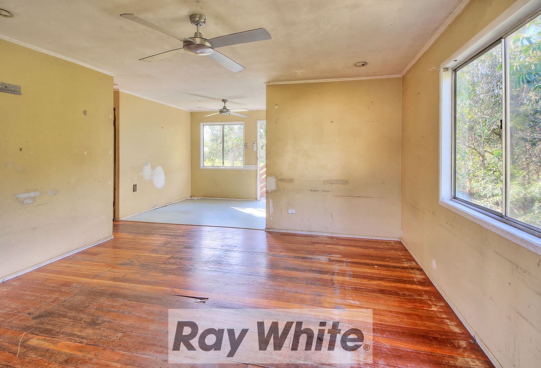 16 Woburn Street, Woodridge QLD 4114, Woodridge - Thumbnail 2