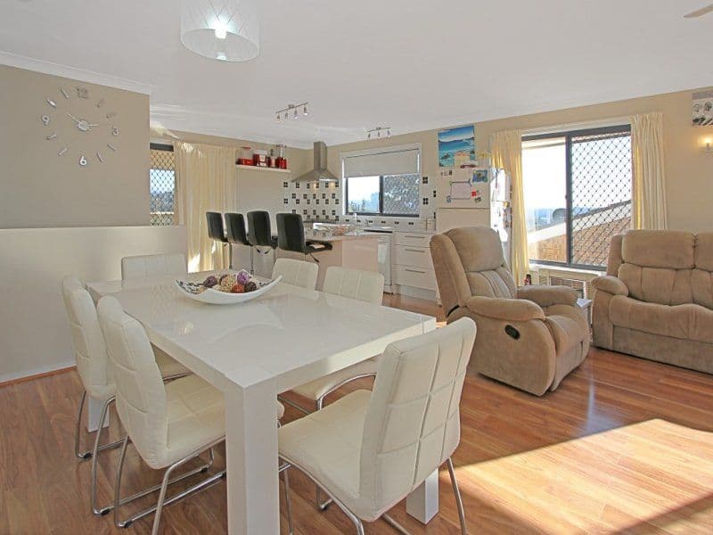 76/72 The Esplanade, Burleigh Heads QLD 4220, Burleigh Heads - Thumbnail 6