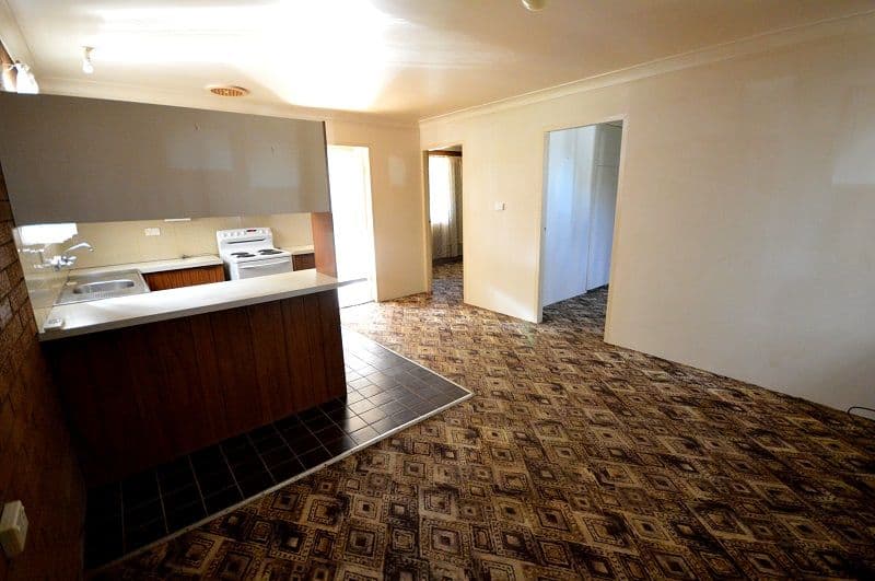 13 Yaldara Crescent, Cowra - Thumbnail 3