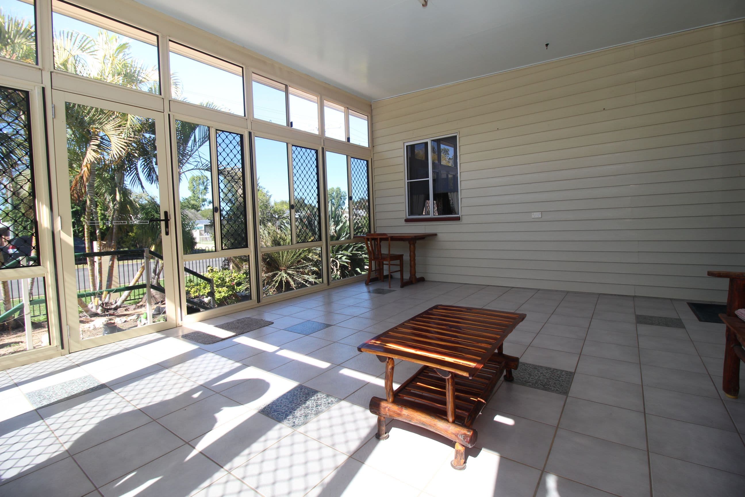 109 Ruby Street, Emerald QLD 4720, Emerald - Thumbnail 6