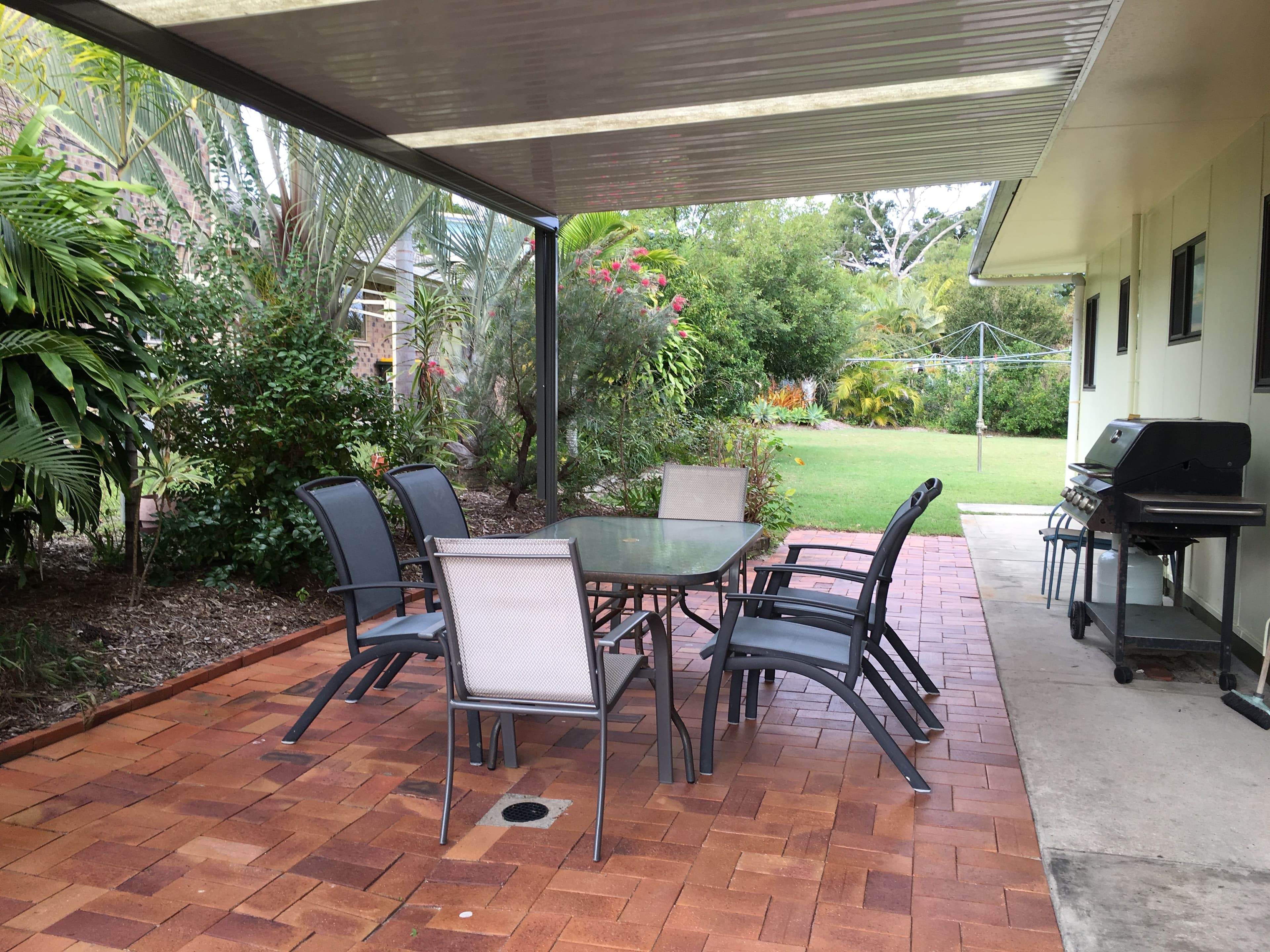 12 Fifth Avenue, Woodgate QLD 4660, Woodgate - Thumbnail 4