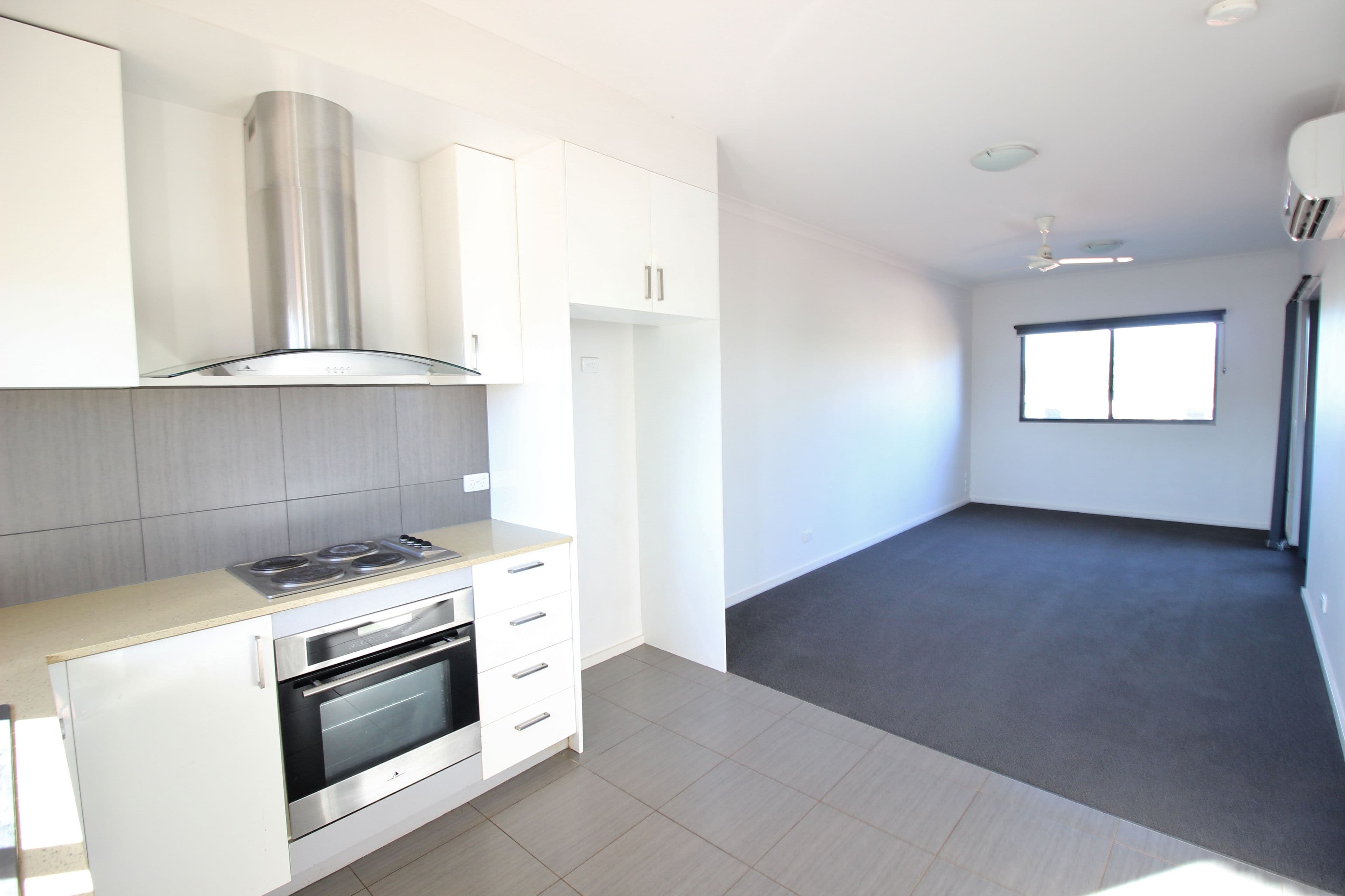 9/8 Beacon Close, South Hedland WA 6722, South Hedland - Thumbnail 2