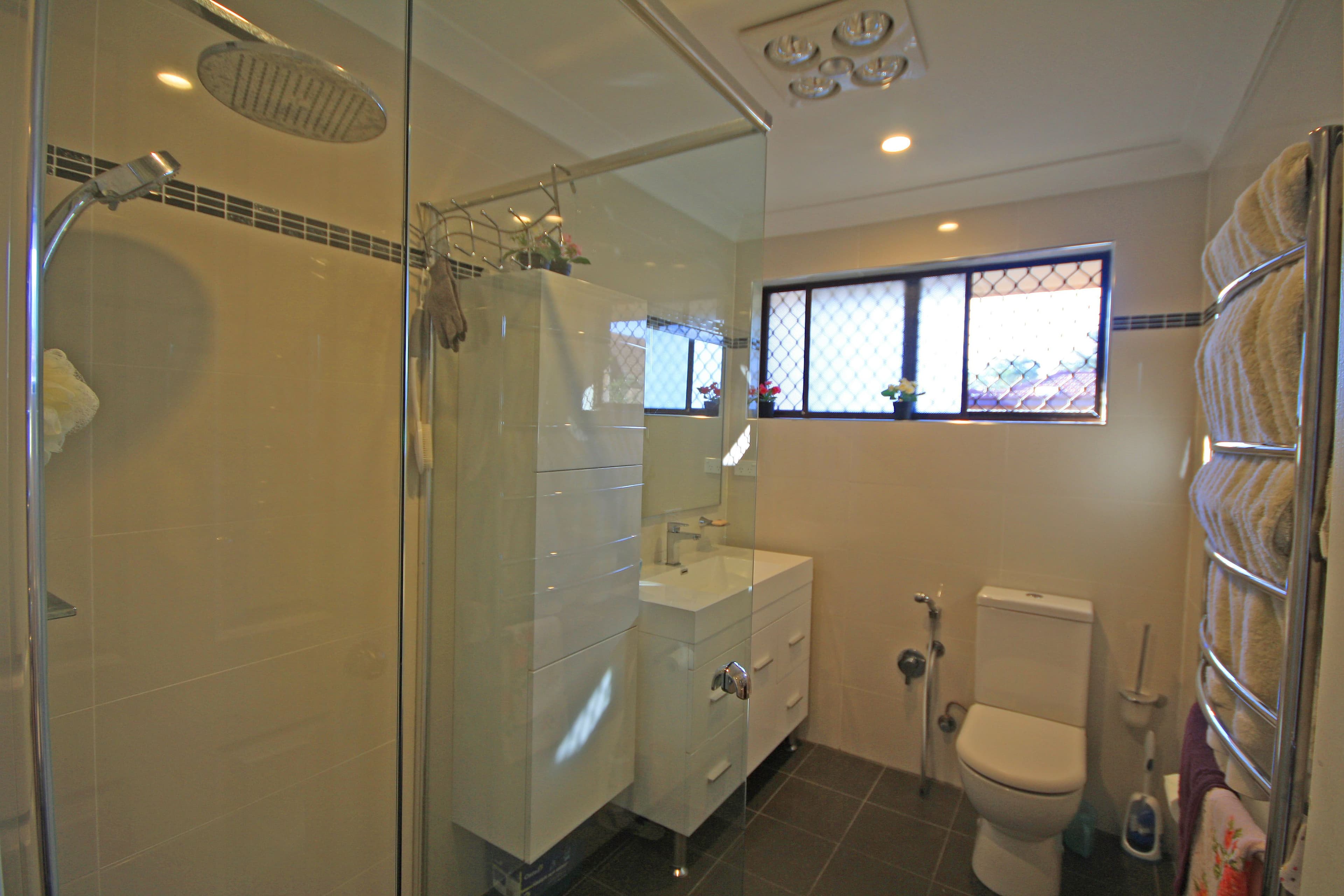 25 Trafalgar Street, Glenfield NSW 2167, Glenfield - Thumbnail 8
