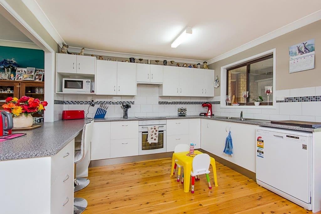 5 Mercy Close, Singleton NSW 2330, Singleton - Thumbnail 2