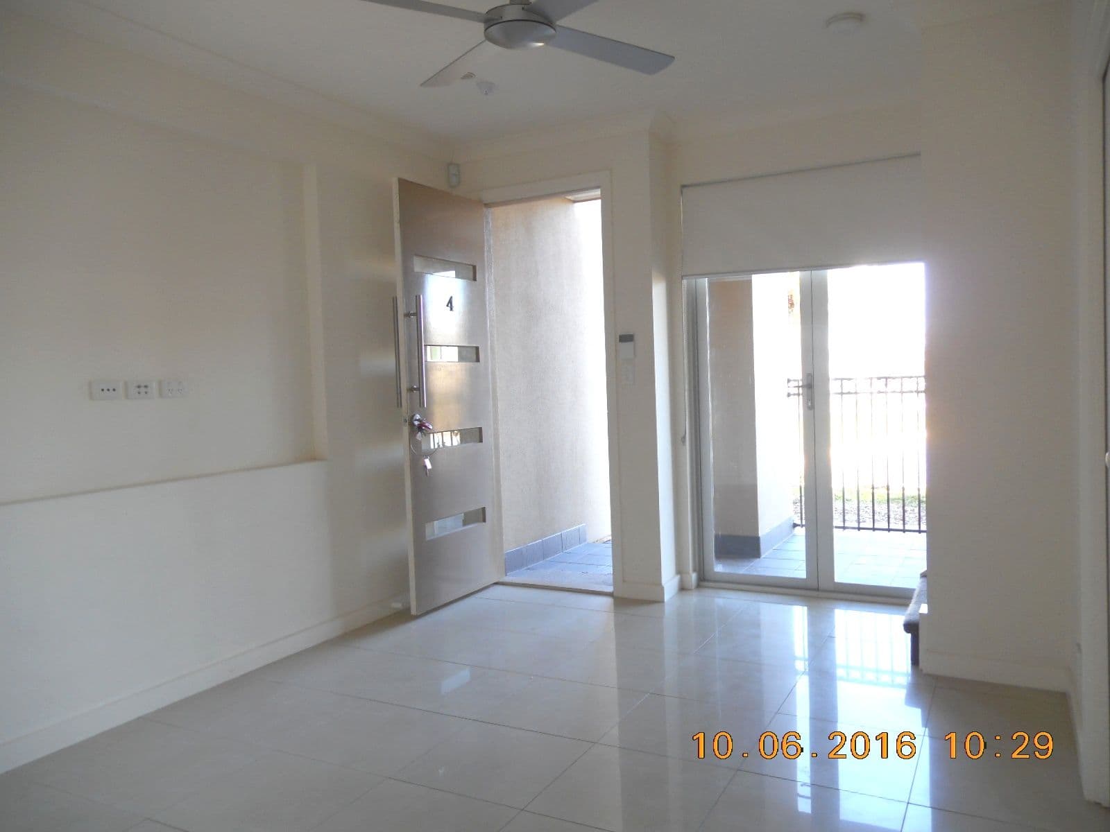 4/83 Augustine Street, Mawson Lakes SA 5095, Mawson Lakes - Thumbnail 2