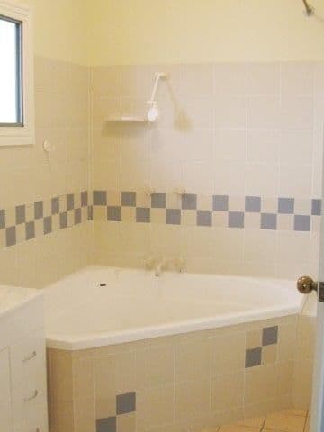 36 Burnda Street, Kirwan QLD 4817, Kirwan - Thumbnail 5