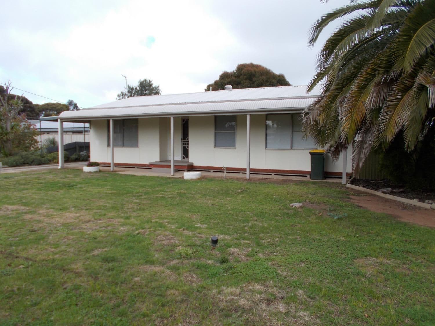 12 Buik Street, Bordertown SA 5268, Bordertown - Thumbnail 2