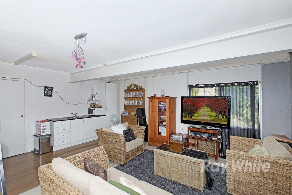 34 Hampton Street, Carey Bay - Thumbnail 4