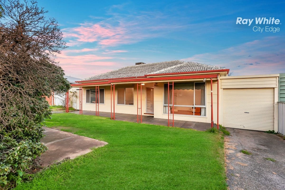 11 Windsor Avenue, Clearview SA 5085, Clearview - Image 1